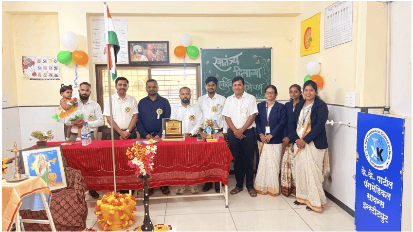 Dignitaries seated at the stage table during Republic Day